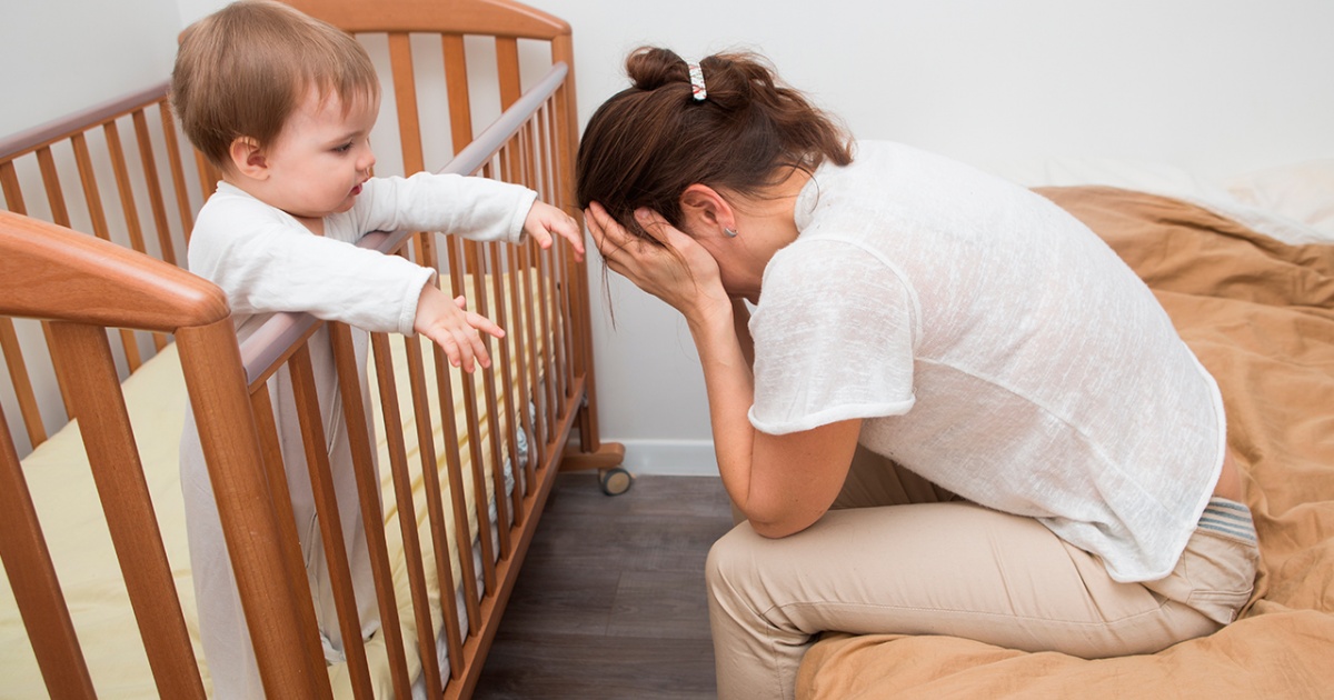 Ошибки, которые допускают многие родители, когда ребенок плачет