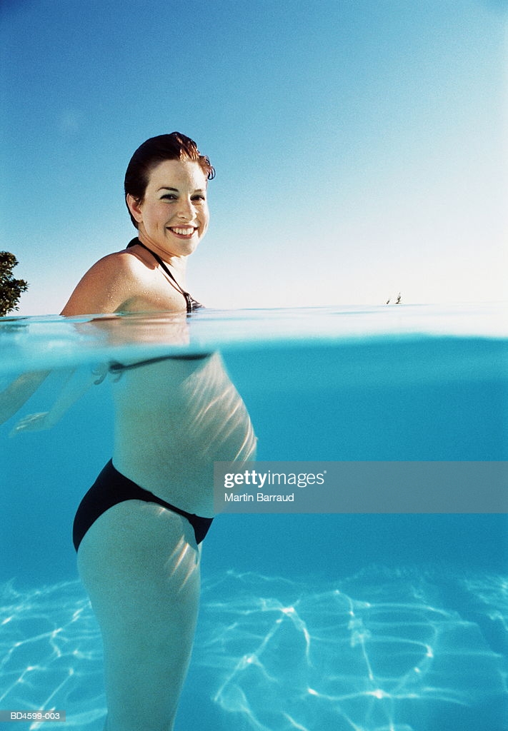 Можно ли ходить в бассейн при беременности?