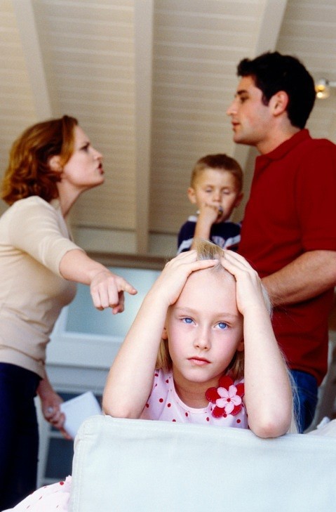 Ссоры между родителями и их влияние на ребенка