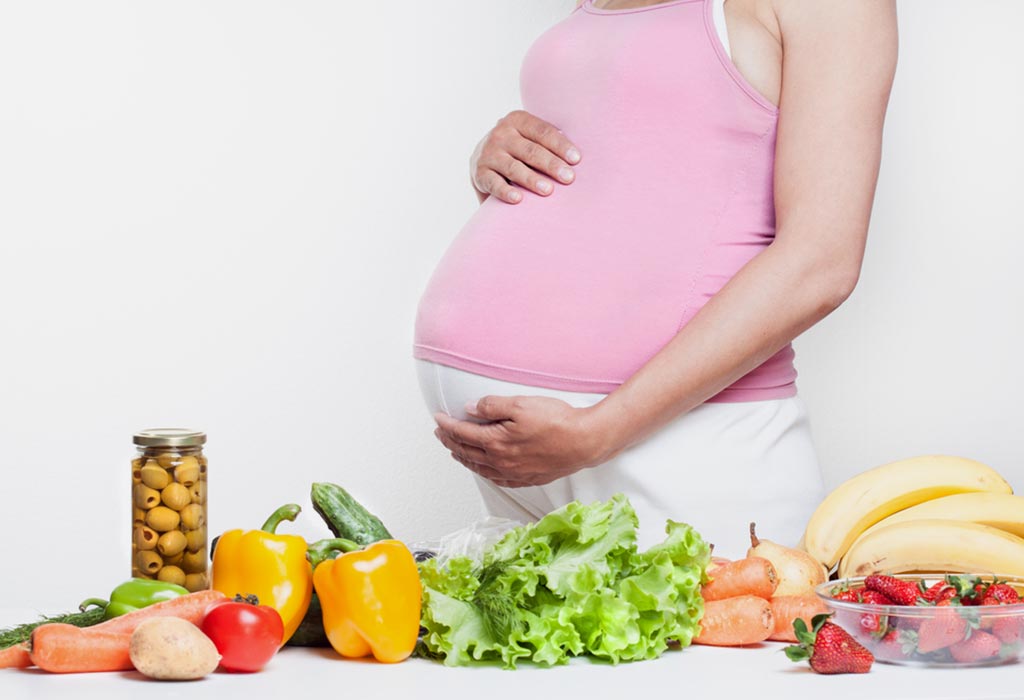 Какие фрукты наиболее полезны при беременности