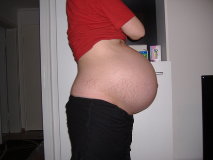 34 недели беременности что происходит с малышом, это сколько до родов, вес ребенка