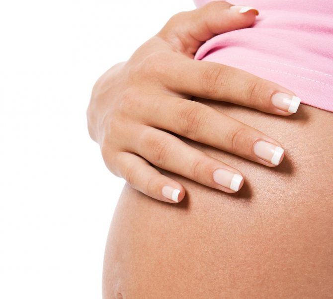 Можно ли беременным использовать лаки или делать шеллак?
