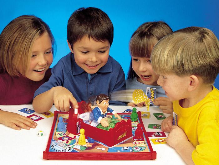 Настольные игры для всей семьи: идеи для детей от двух лет и подростков