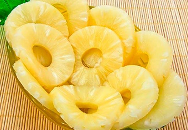Можно ли ананасы при грудном вскармливании: польза и вред