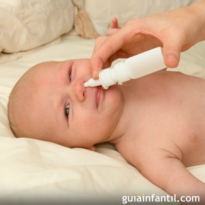 Учим ребенка, как чистить нос.