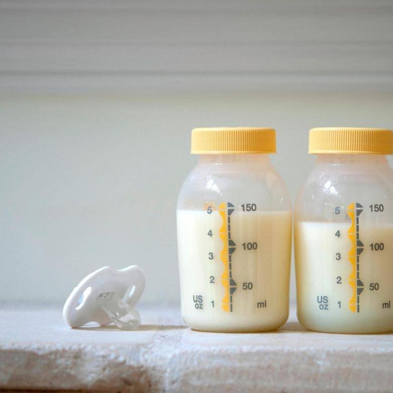 Как повысить жирность грудного молока кормящей маме, от чего оно зависит и как проверить его калорийность, в том числе в домашних условиях