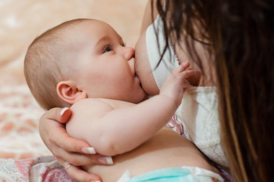 К чему снится кормить ребенка грудью во сне? приснилось что кормили младенца грудным молоком? толкование сонник энигма.