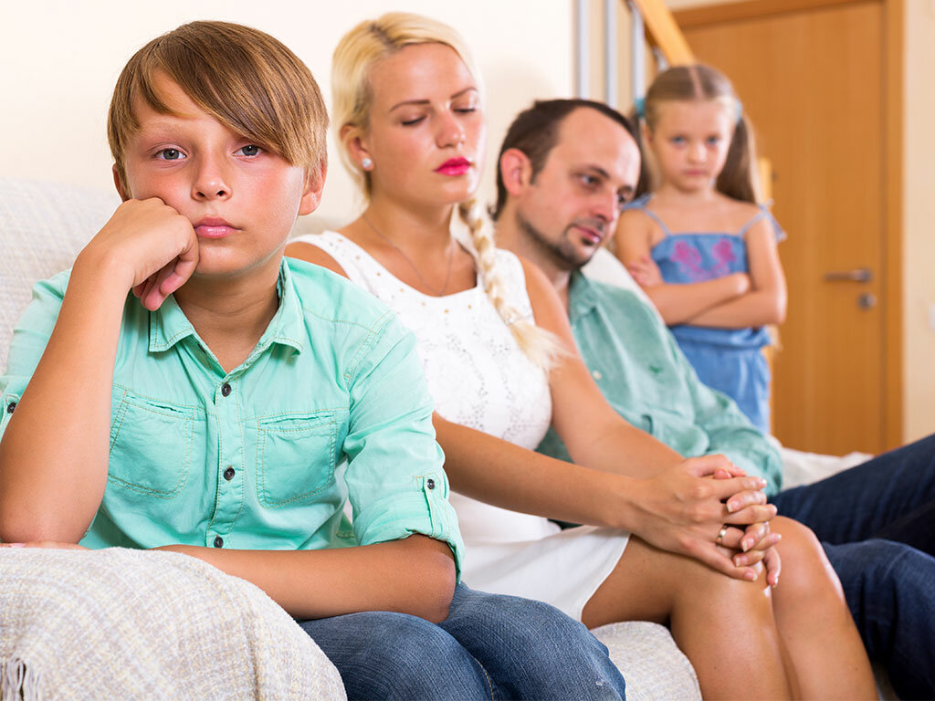 5 неправильных моделей семьи, которые родители закладывают в детстве