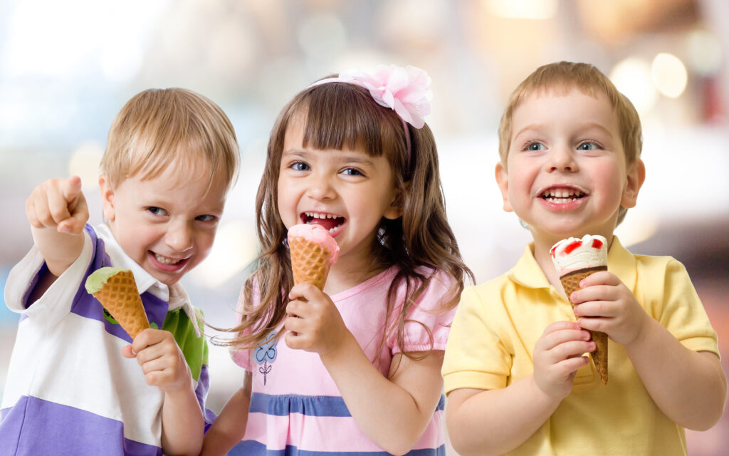 Ребёнок и сладости: выстраиваем правильные отношения
