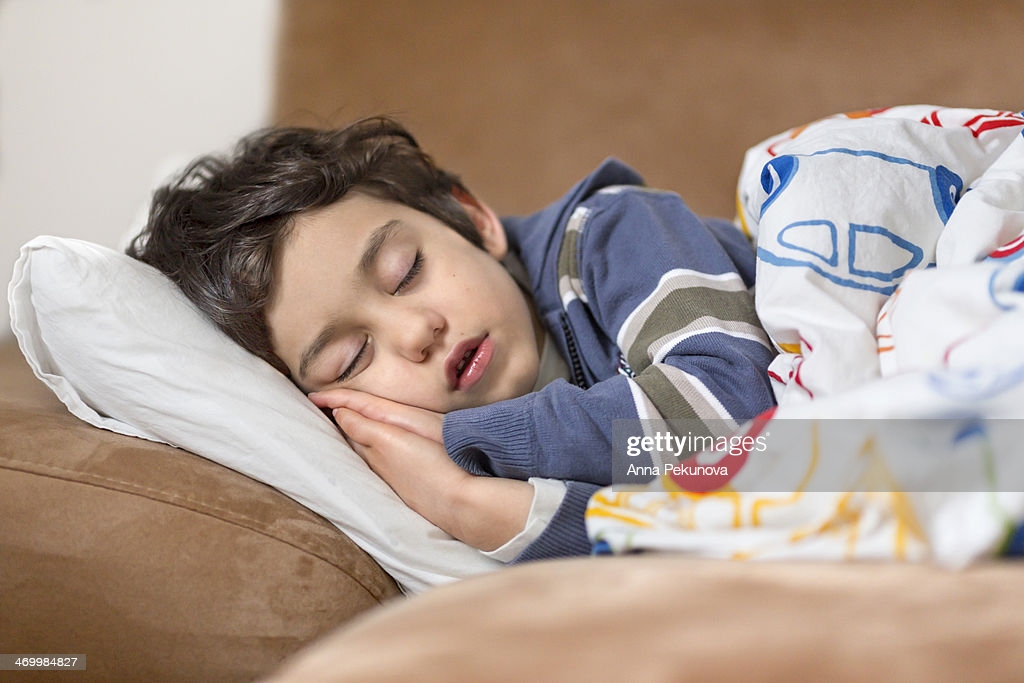 Новорожденному недосып не грозит! как организовать детский сон