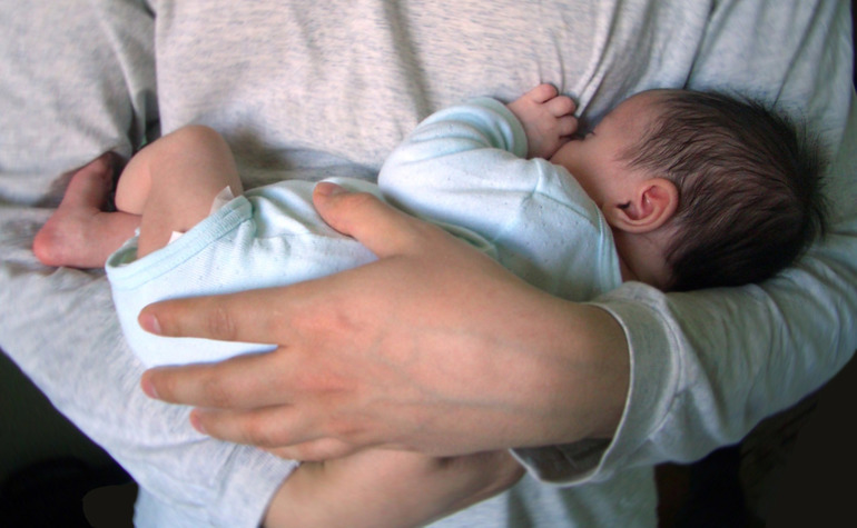 Сонник младенец на руках кормление грудью. к чему снится младенец на руках кормление грудью видеть во сне - сонник дома солнца