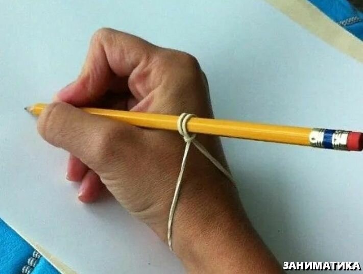 Как научить ребёнка держать карандаш: советы