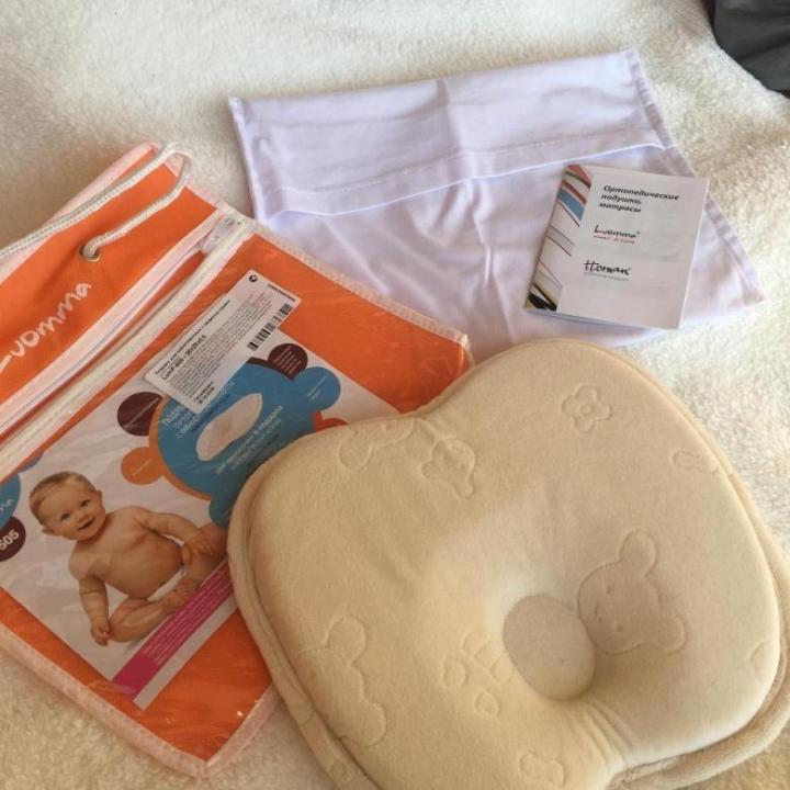 Ортопедическая подушка для новорожденных — за и против