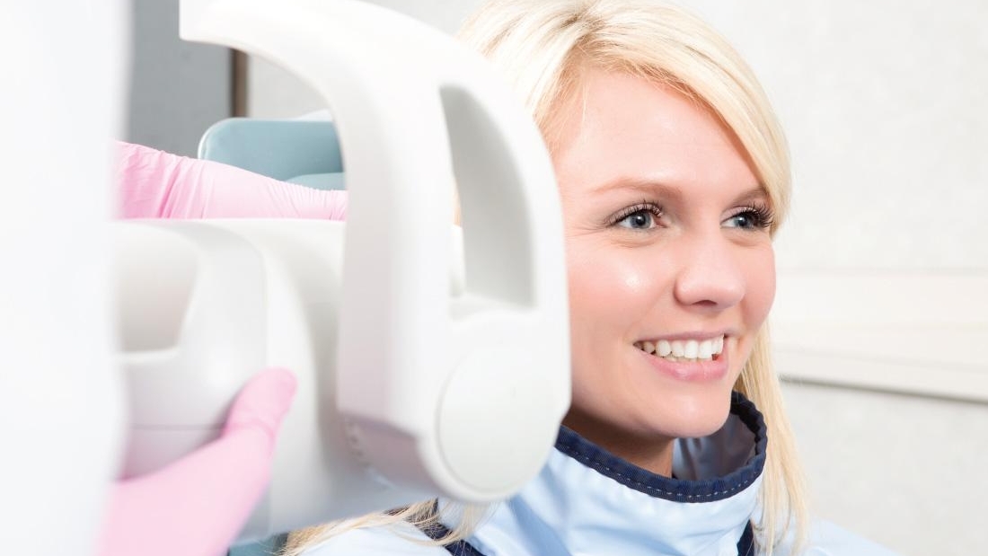 5 важных правил посещения стоматолога во время беременности