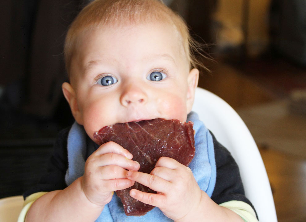Чем кормить ребенка первый прикорм грудничка полезные продукты