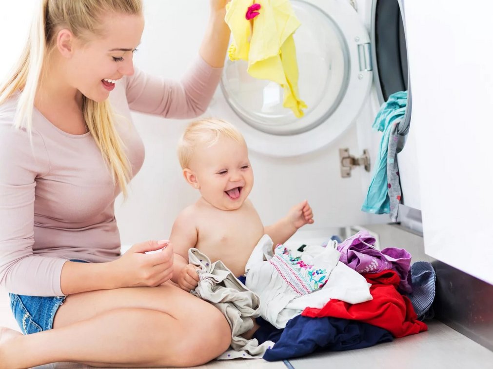 Первые шаги молодой мамы: как ухаживать за малышом