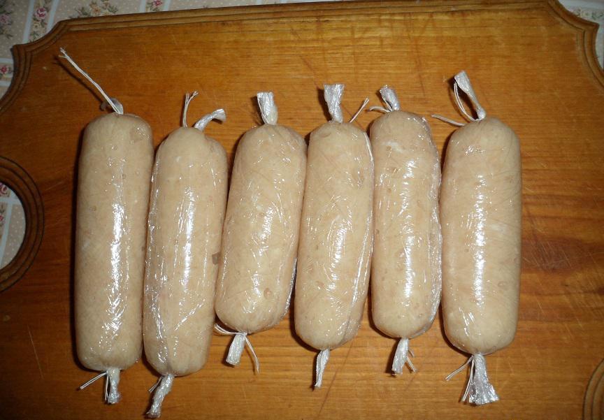 Копченая колбаса при грудном вскармливании - мамины новости