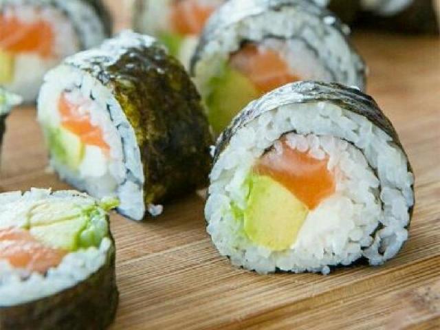 Можно ли есть суши при грудном вскармливании