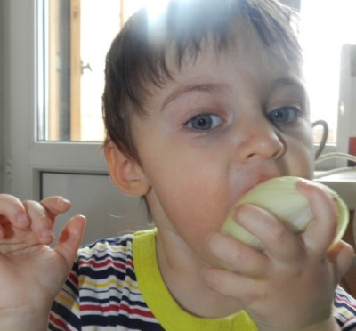 С какого возраста можно давать ребенку чеснок? 16 фото со скольких лет можно есть зеленый чеснок для иммунитета
