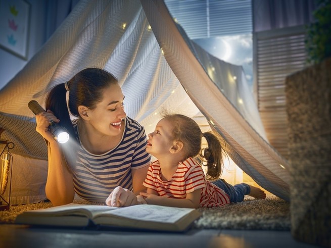 Сказки на ночь: что и как читать вашему ребенку