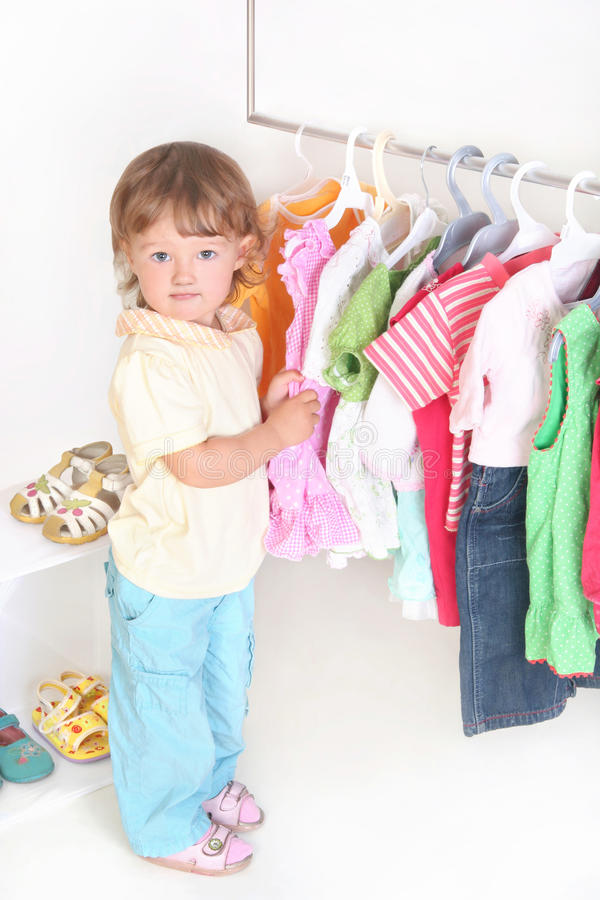 Модные варианты детской одежды, рекомендации выбора