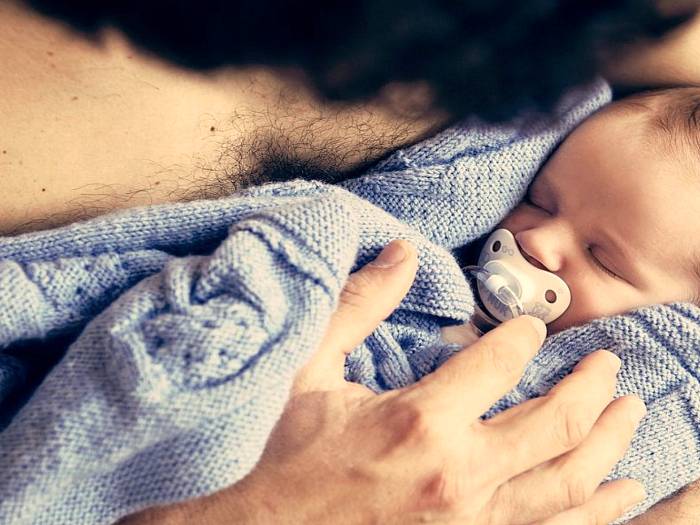 Сонник младенец на руках: держать видеть во сне к чему снится?