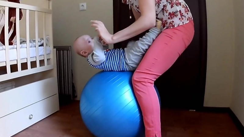 Гимнастика новорожденного на мяче – занятия на фитболе для новорожденных до 2, 4 и 6 месяцев: 8 важных советов и 5 упражнений