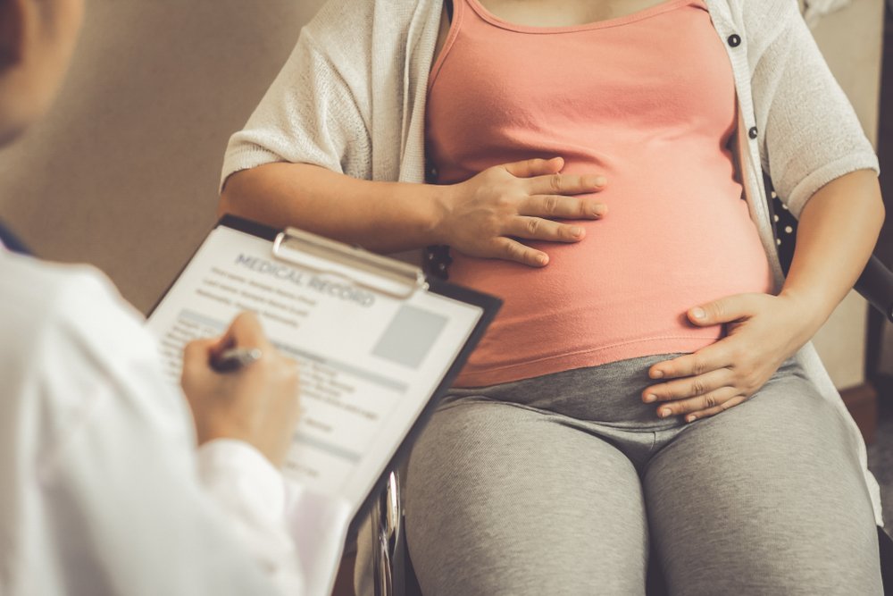 Обнаружены дополнительные минусы поздней беременности