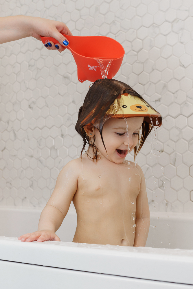 Каким средством мыть голову ребенку