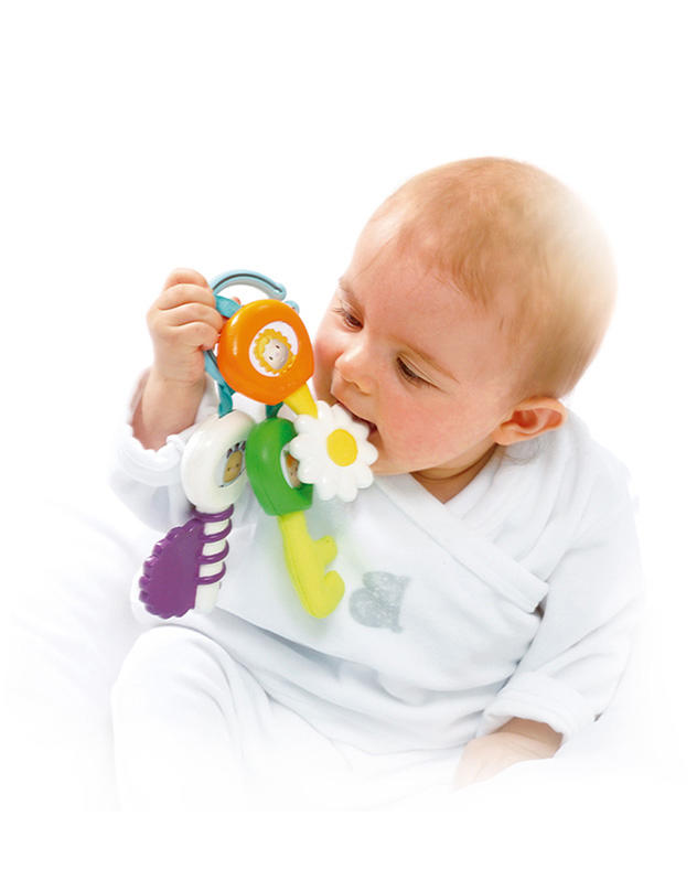 Первые игрушки малыша - какие нужны игрушки для новорожденных и грудничков