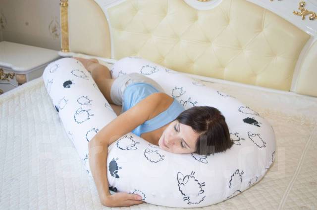 U образная подушка для беременных: назначение и способы использования