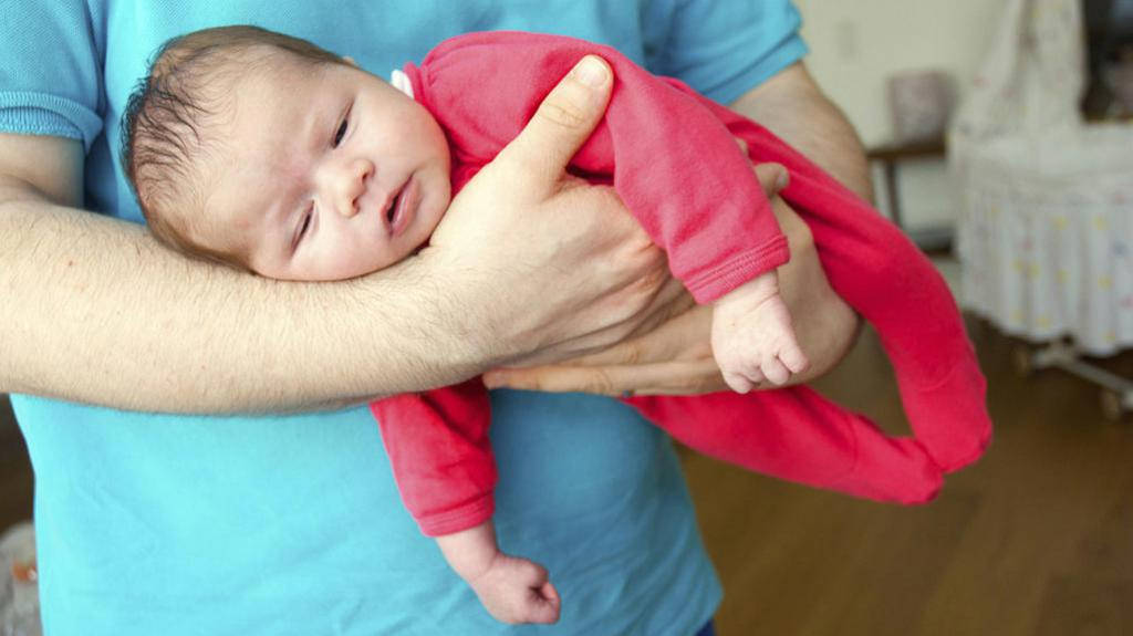 9 эффективных способов быстро успокоить плачущего ребенка