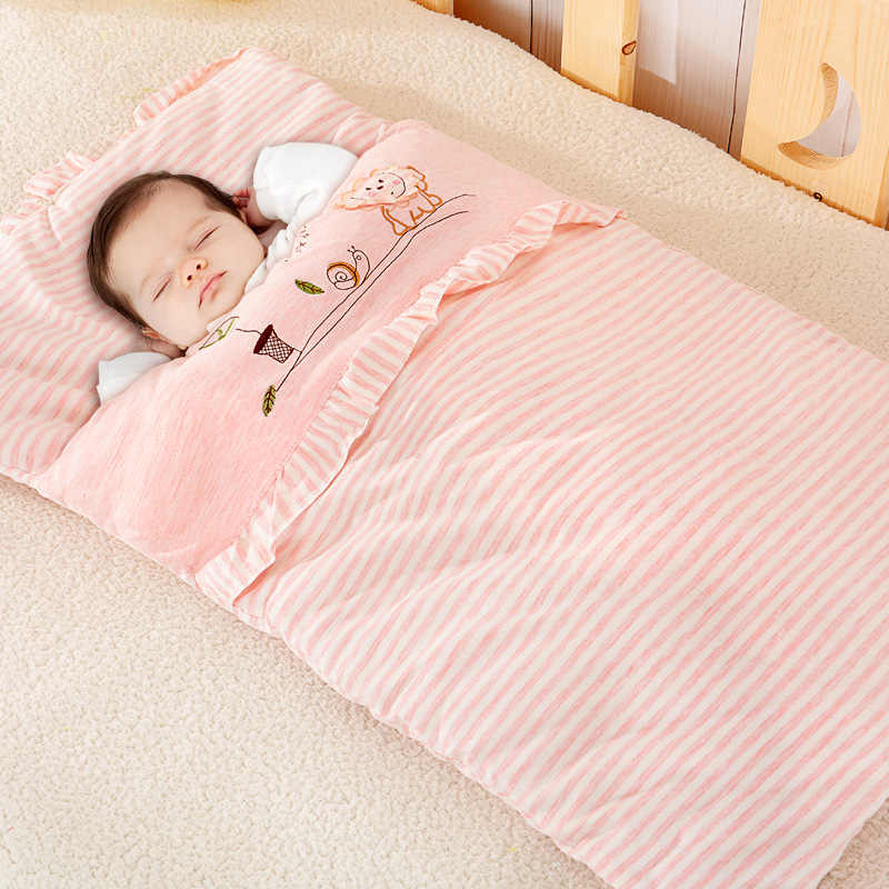 Спальный мешок для новорожденных: как выбрать или сшить самим