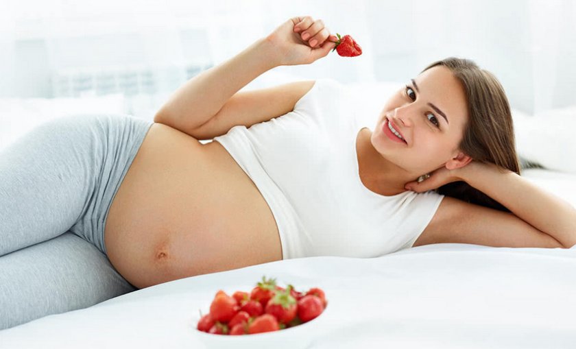 Можно ли есть клубнику при беременности: польза и вред на ранних сроках, 2-й и 3-й триместр