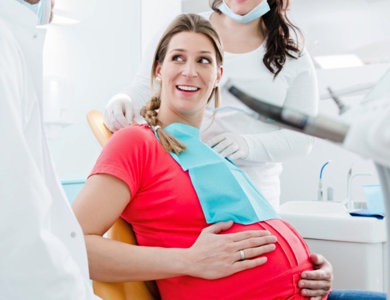 Лечение зубов при беременности на ранних и поздних сроках, цены и подход к лечению
 | новадент