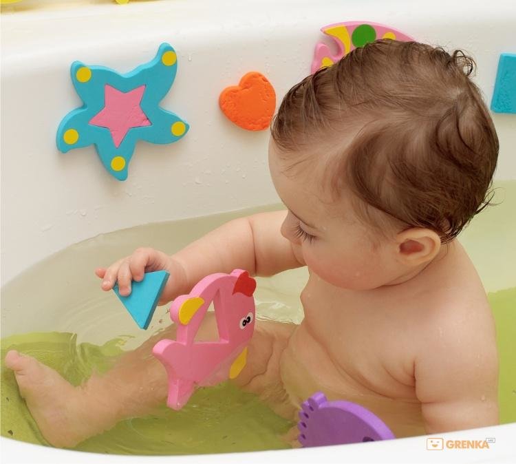 Игрушки для ванной и купания малыша