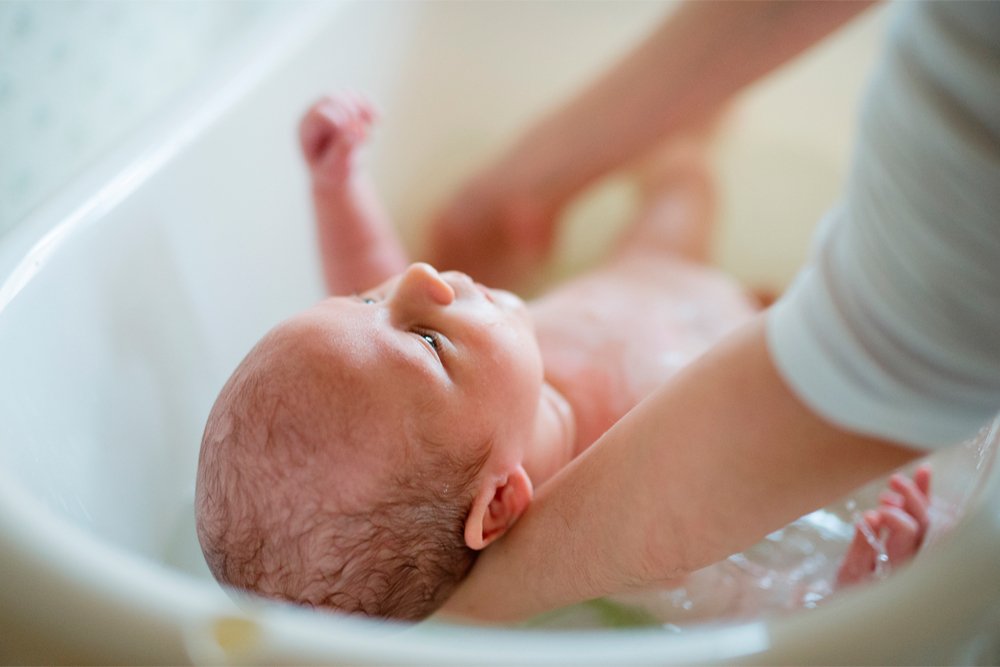 Каким средством мыть голову ребенку