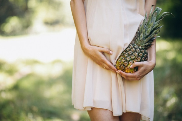 Можно ли есть ананас при беременности: польза и вред фрукта
