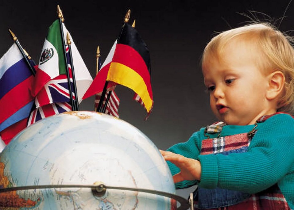 Как воспитывают детей в разных странах мира