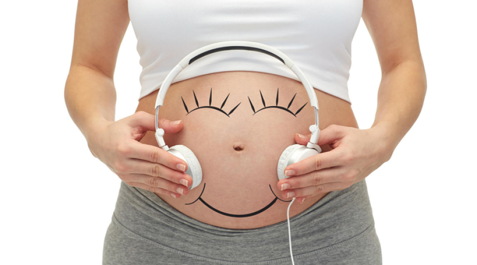Какую музыку слушать во время беременности