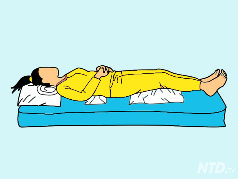 Можно ли спать на полу: 5 преимуществ и 5 недостатков