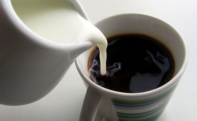 Можно ли пить кофе при грудном вскармливании - почему нельзя кофе кормящим мамам