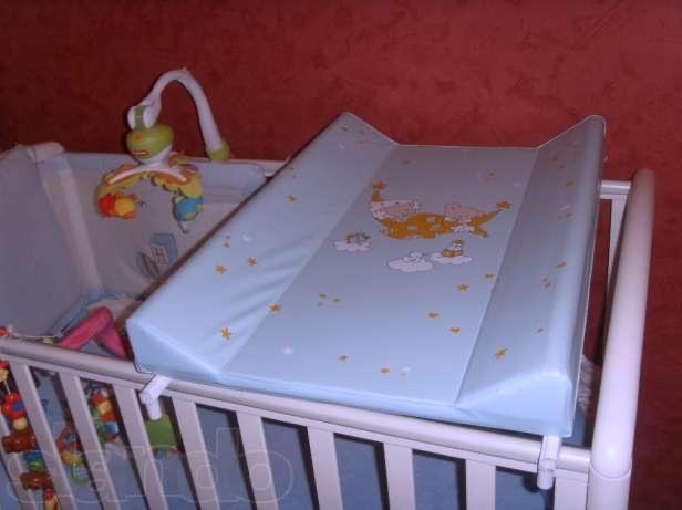 Как выбрать комод с пеленальным столиком для новорожденных?