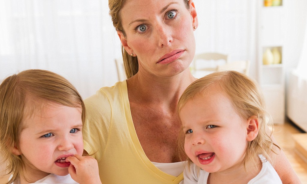 5 маминых фраз, которыми она неосознанно унижает ребенка