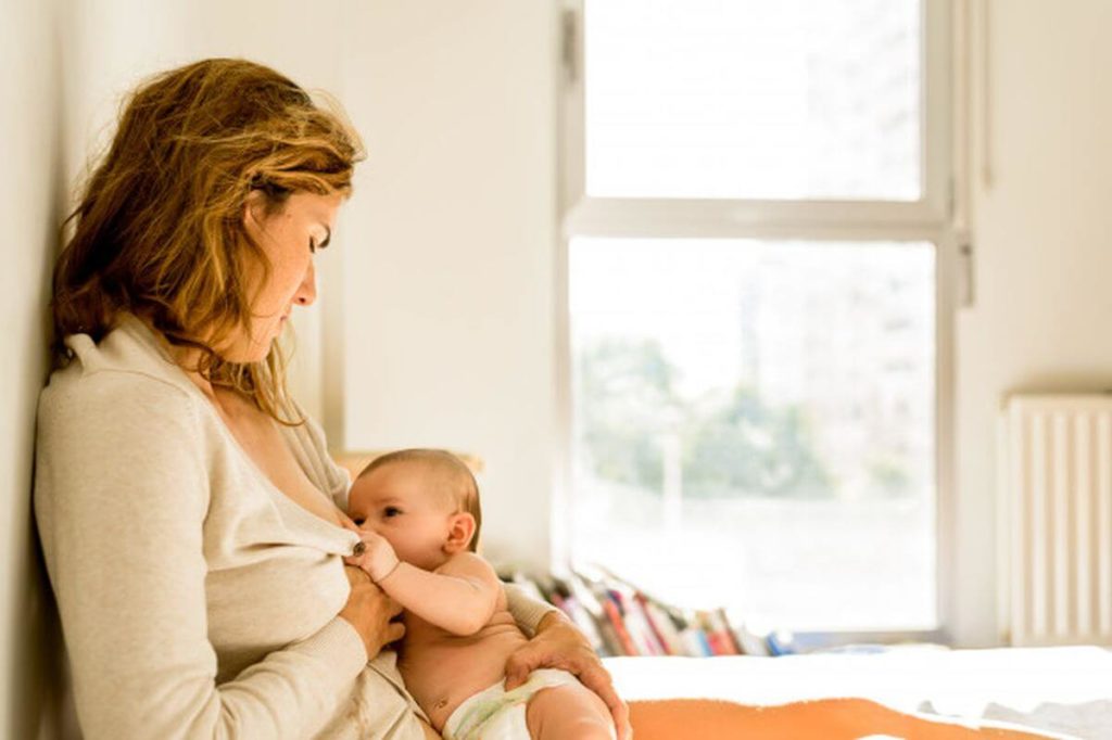 Как завершить грудное вскармливание для мамы и ребенка?