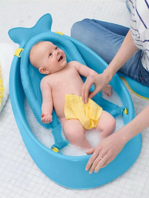 Ванночка для купания новорожденных (38 фото): что выбрать детскую складную или надувную ванну для детей