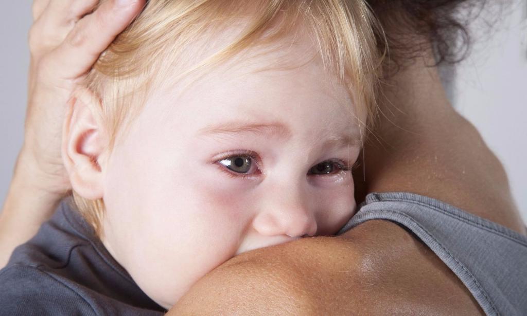 Почему не надо говорить ребенку «перестань плакать»