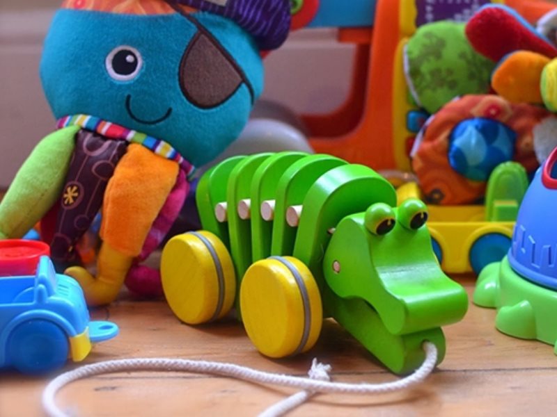Опасные игрушки для детей. обзор токсичных игрушек