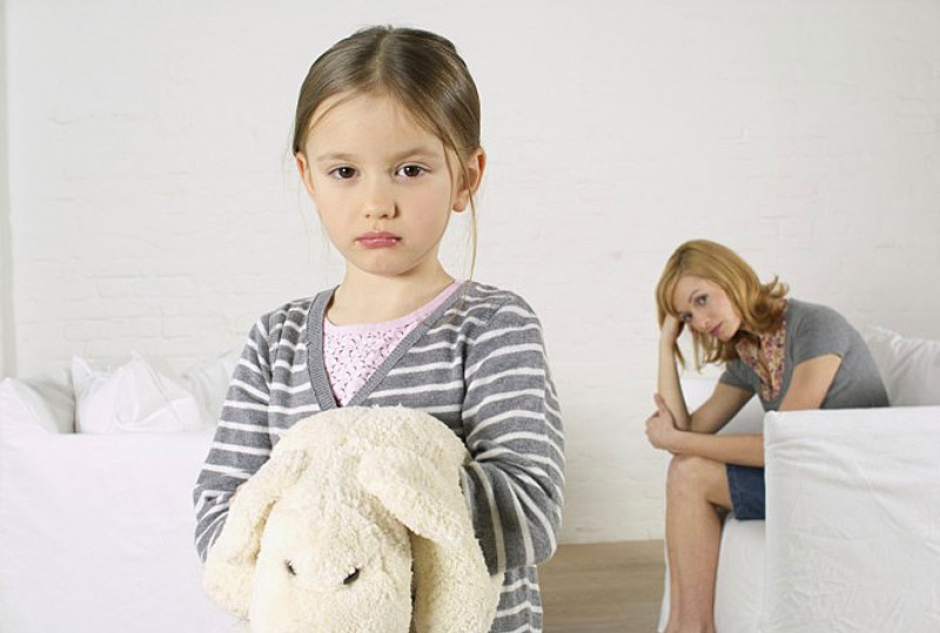 Ребенок манипулирует родителями: что делать, если ребенок - манипулятор, советы психолога