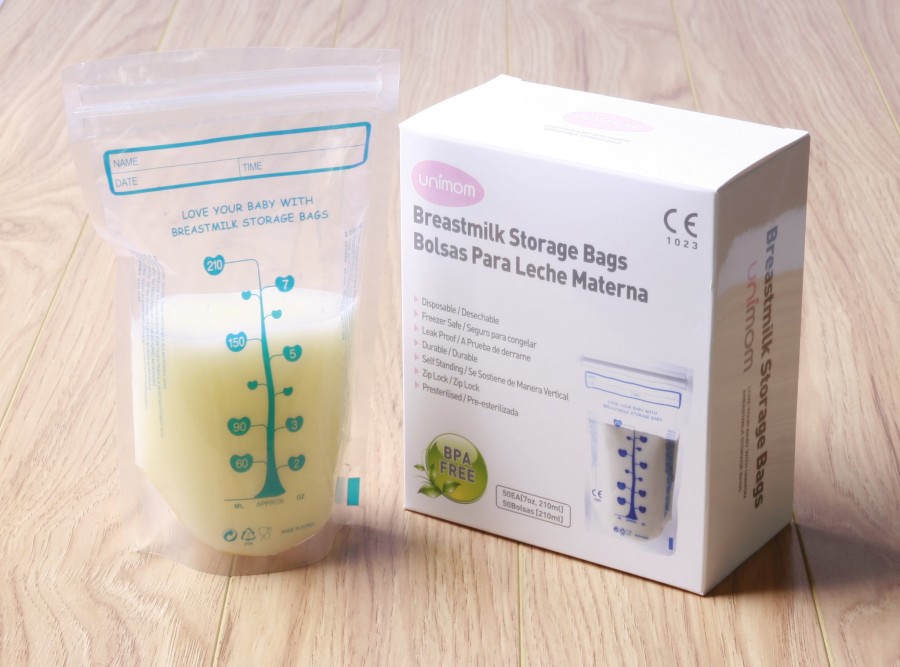 Правильное хранение грудного молока после сцеживания